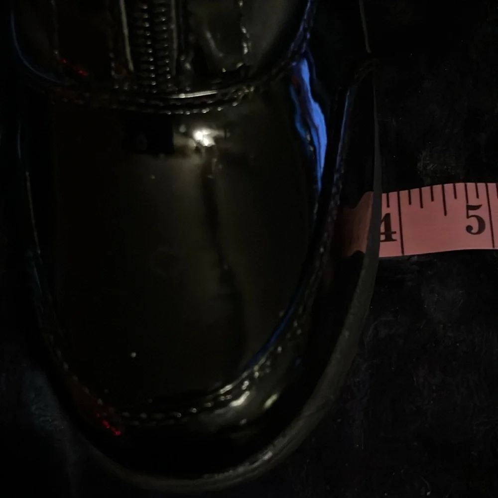 New Weatherproof boots black
size 7 - Picture 12 of 13